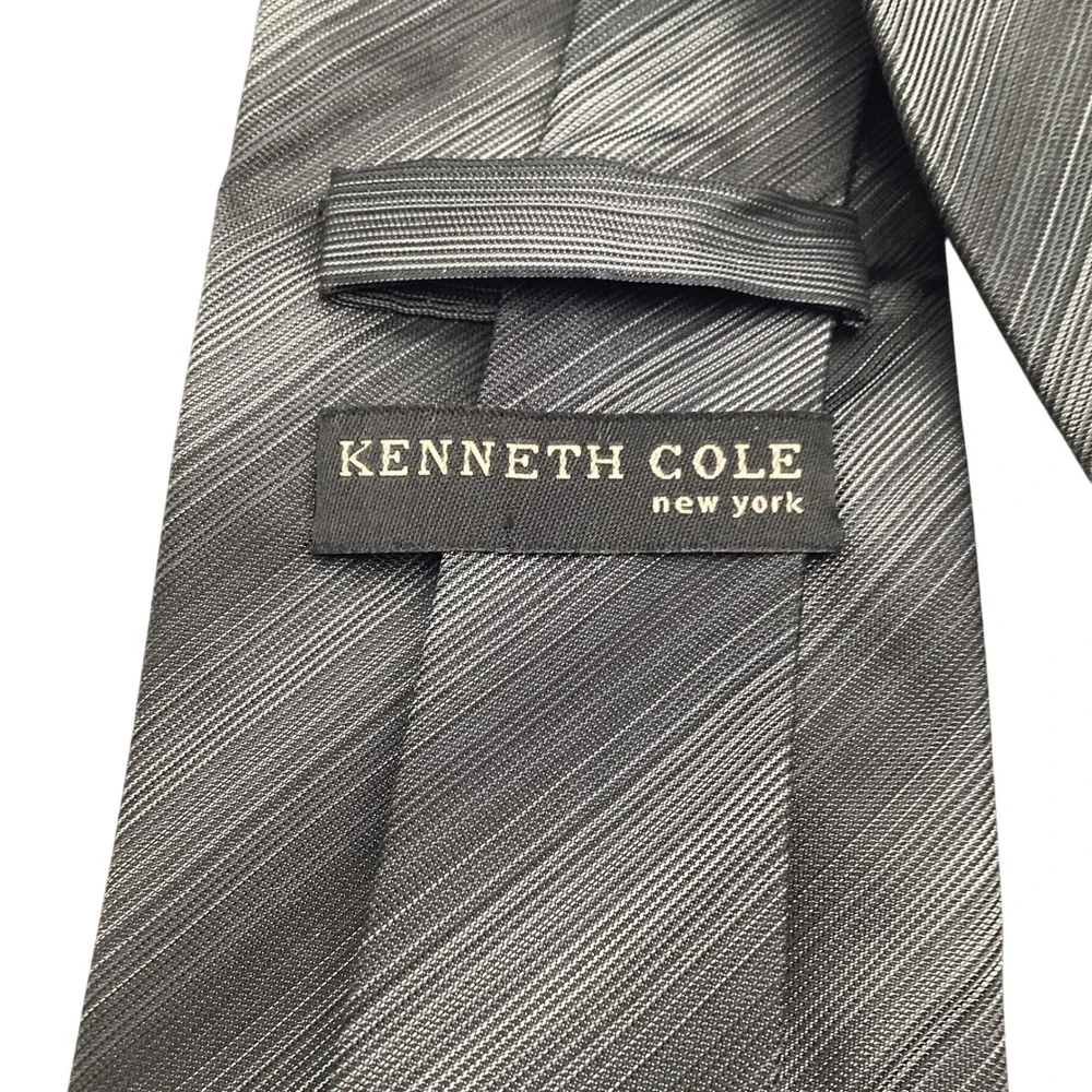 Kenneth Cole kenneth cole